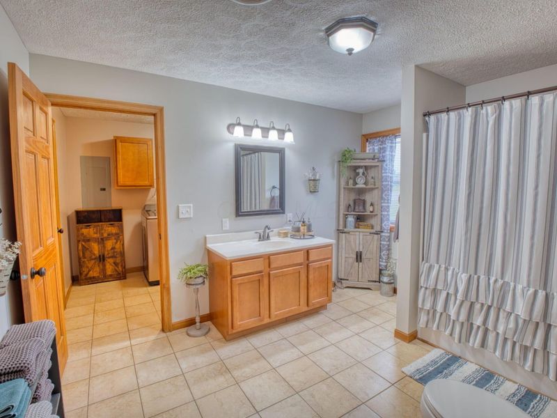 63736 Frazee Lane, McArthur, OH 45651 Photo 12