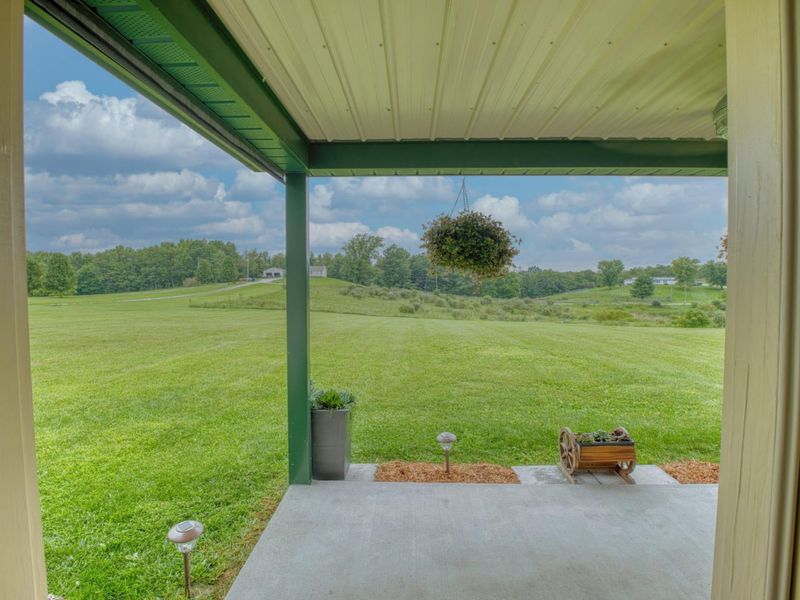 63736 Frazee Lane, McArthur, OH 45651 Photo 2