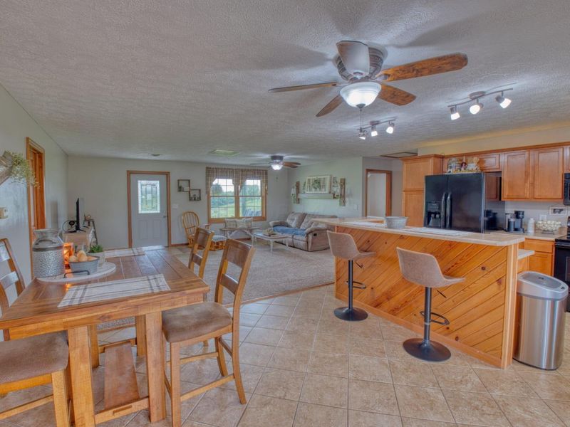 63736 Frazee Lane, McArthur, OH 45651 Photo 8