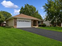 1166 Tracie Drive, Lake Zurich, IL 60047 primary photo