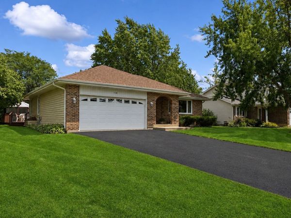 1166 Tracie Drive , Lake Zurich, IL 60047