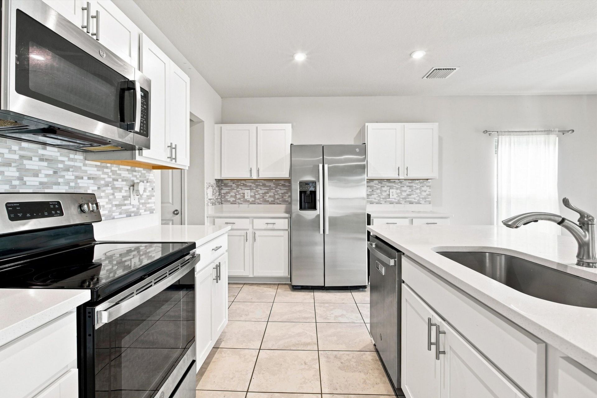 484 Cherimoya Street, Fort Pierce, FL 34981 Photo