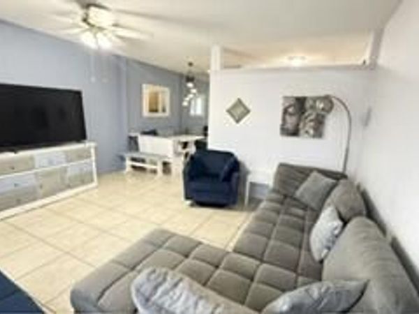 725 SW 11th Avenue, Unit 6F, Hallandale Beach, FL 33009