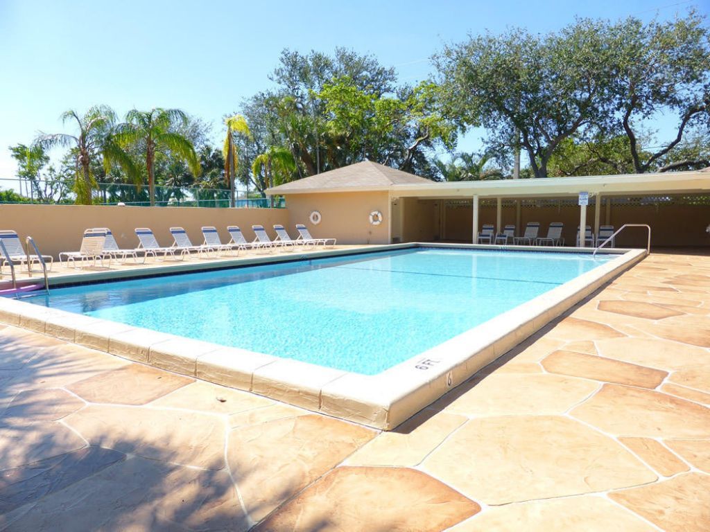 3939 NE 5th Avenue, Unit A208, Boca Raton, FL 33431 Photo