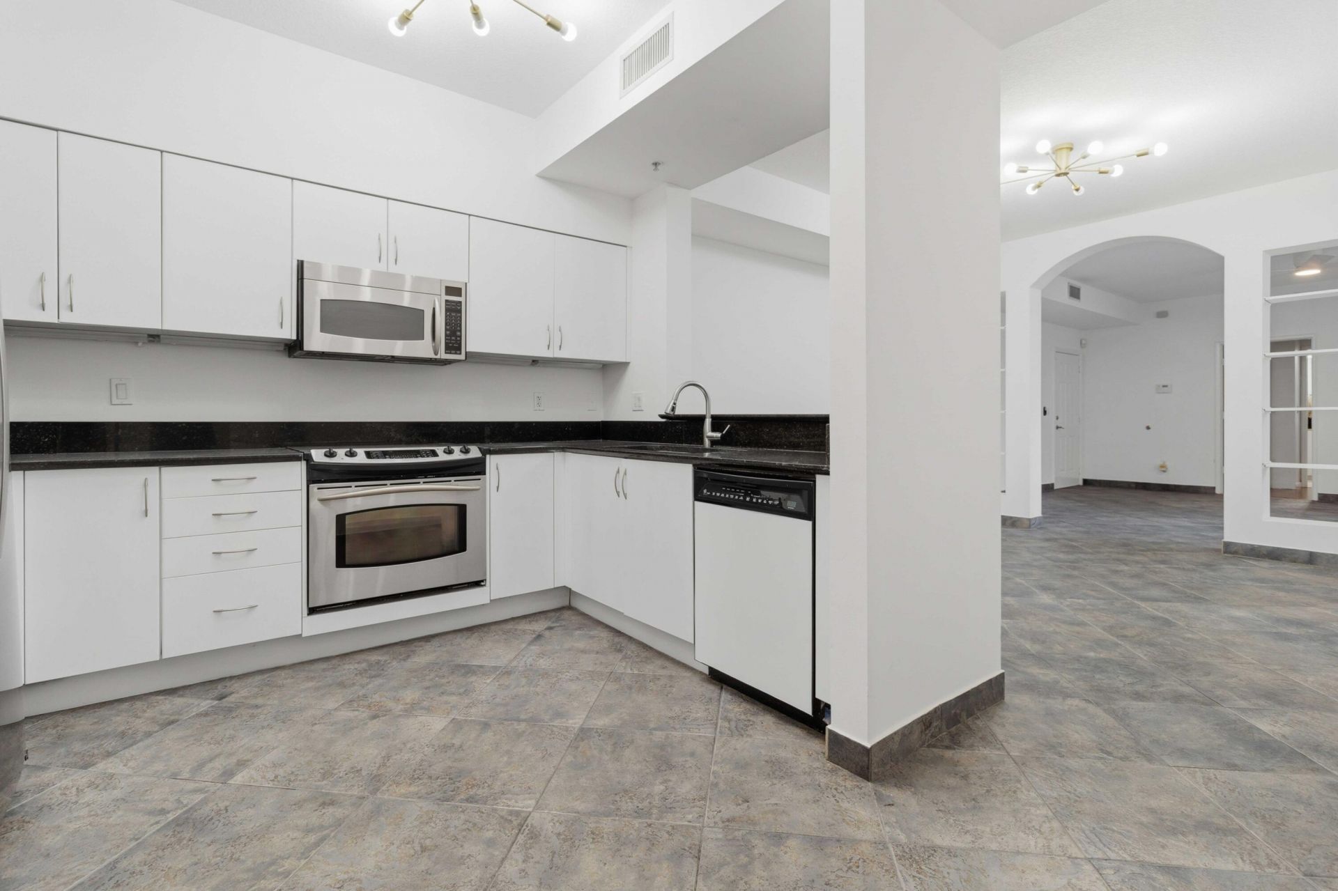 233 S Federal Highway, Unit 208, Boca Raton, FL 33432 Photo