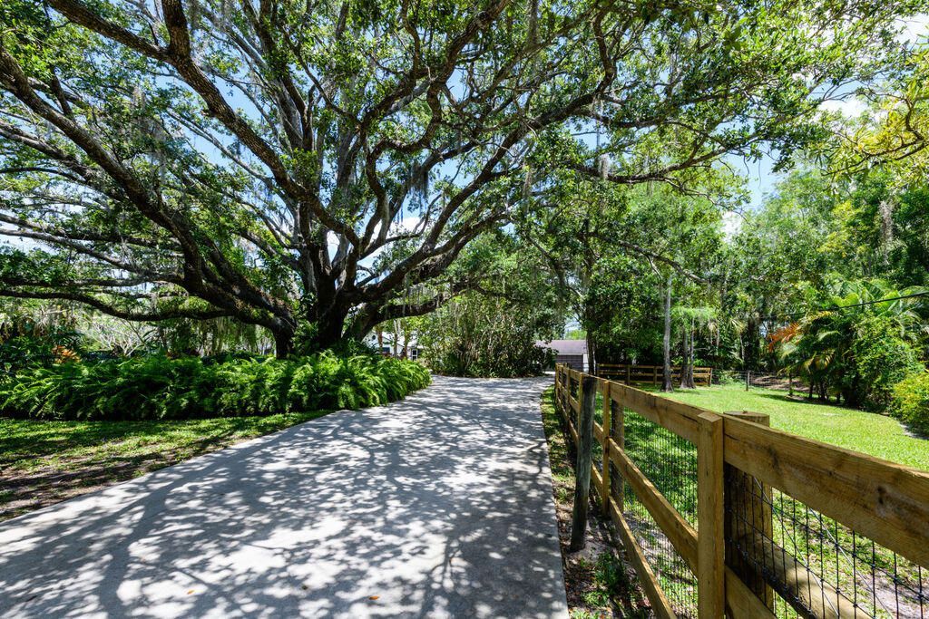 12856 Arrowwood Drive, Palm Beach Gardens, FL 33418 Photo