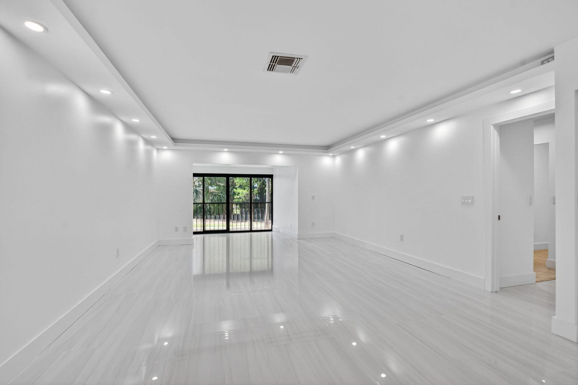 9272 Vista Del Lago, Unit 28F, Boca Raton, FL 33428 Photo