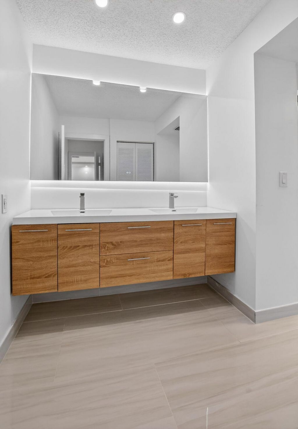 9272 Vista Del Lago, Unit 28F, Boca Raton, FL 33428 Photo