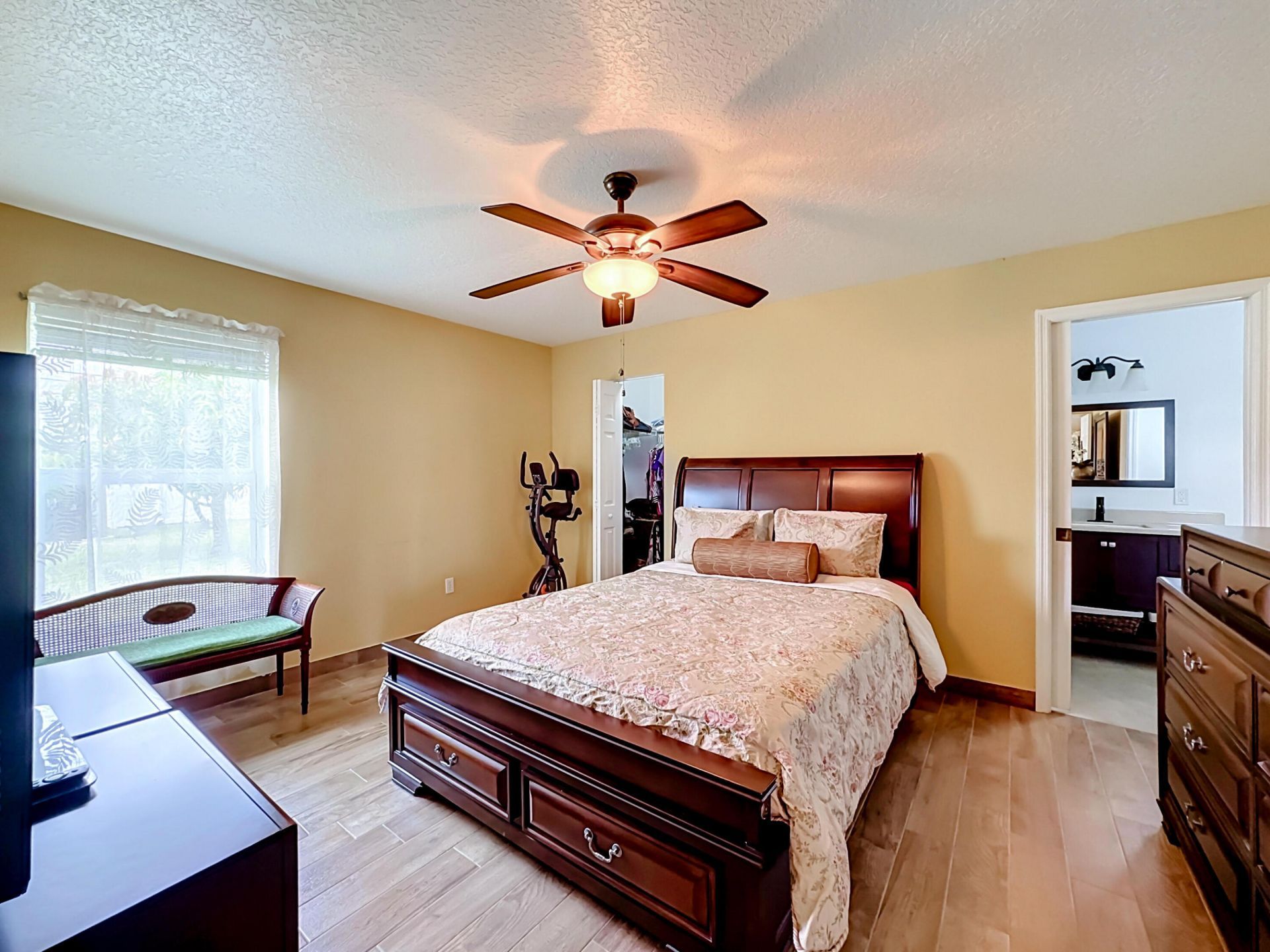 1402 SW Flounder Lane, Port Saint Lucie, FL 34953 Photo