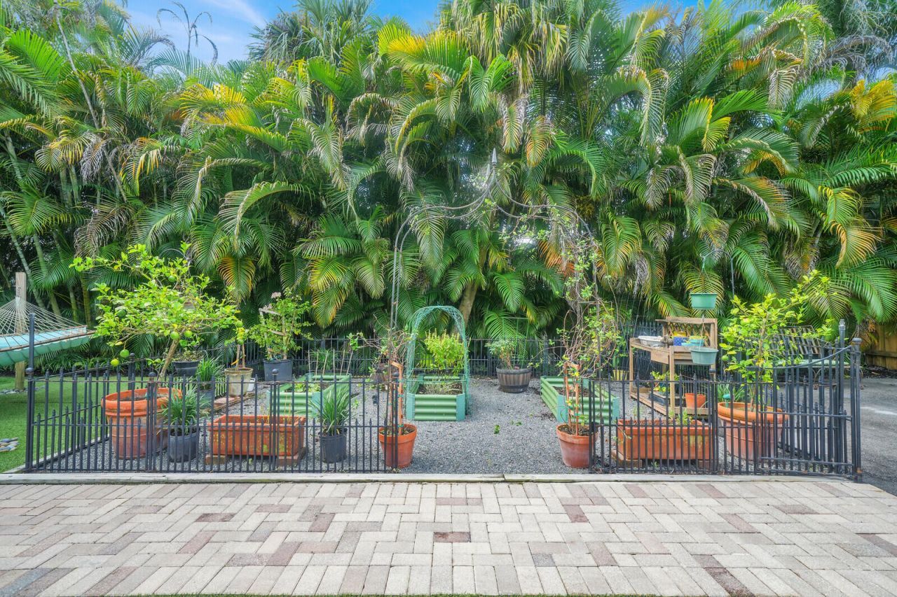 13432 153rd Road N, Jupiter Farms, FL 33478 Photo