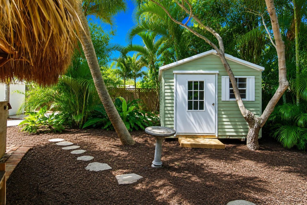 1424 S Palmway, Lake Worth Beach, FL 33460 Photo