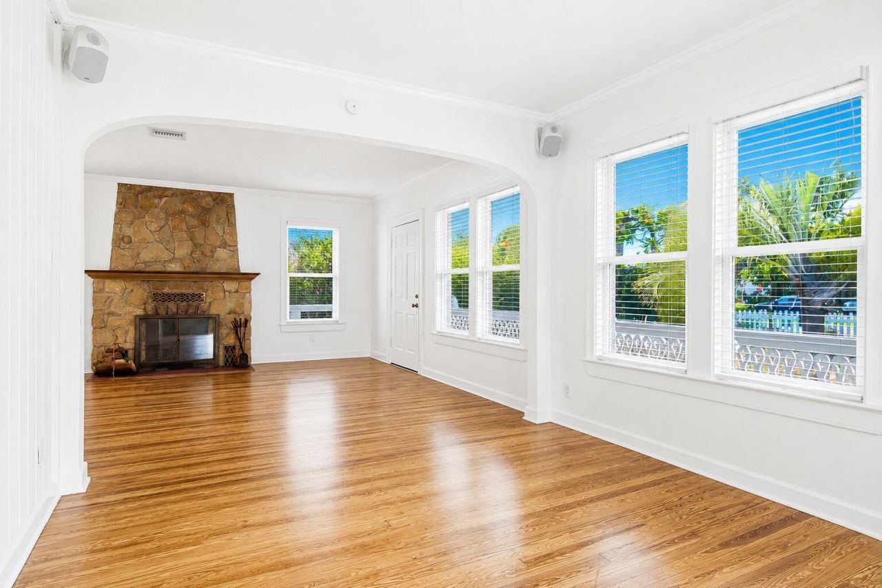 1424 S Palmway, Lake Worth Beach, FL 33460 Photo