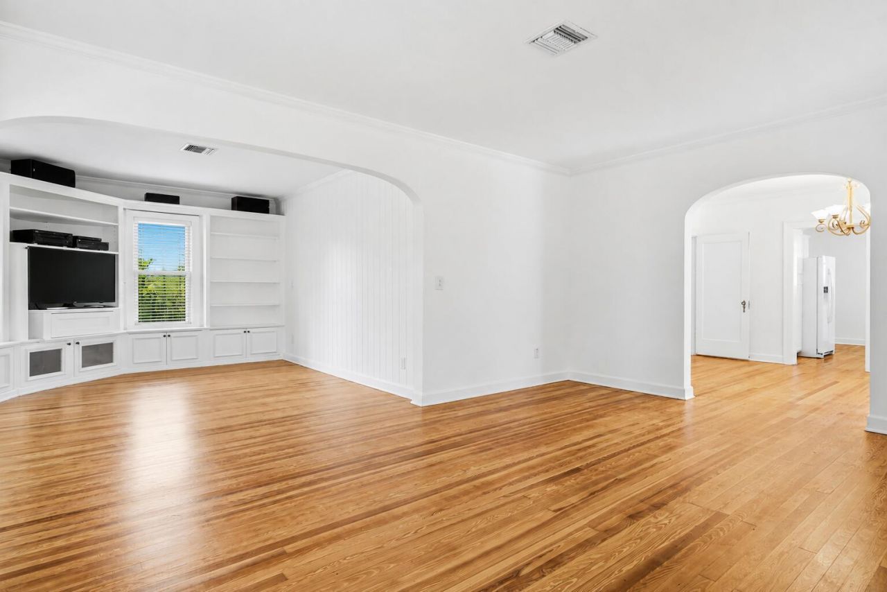 1424 S Palmway, Lake Worth Beach, FL 33460 Photo