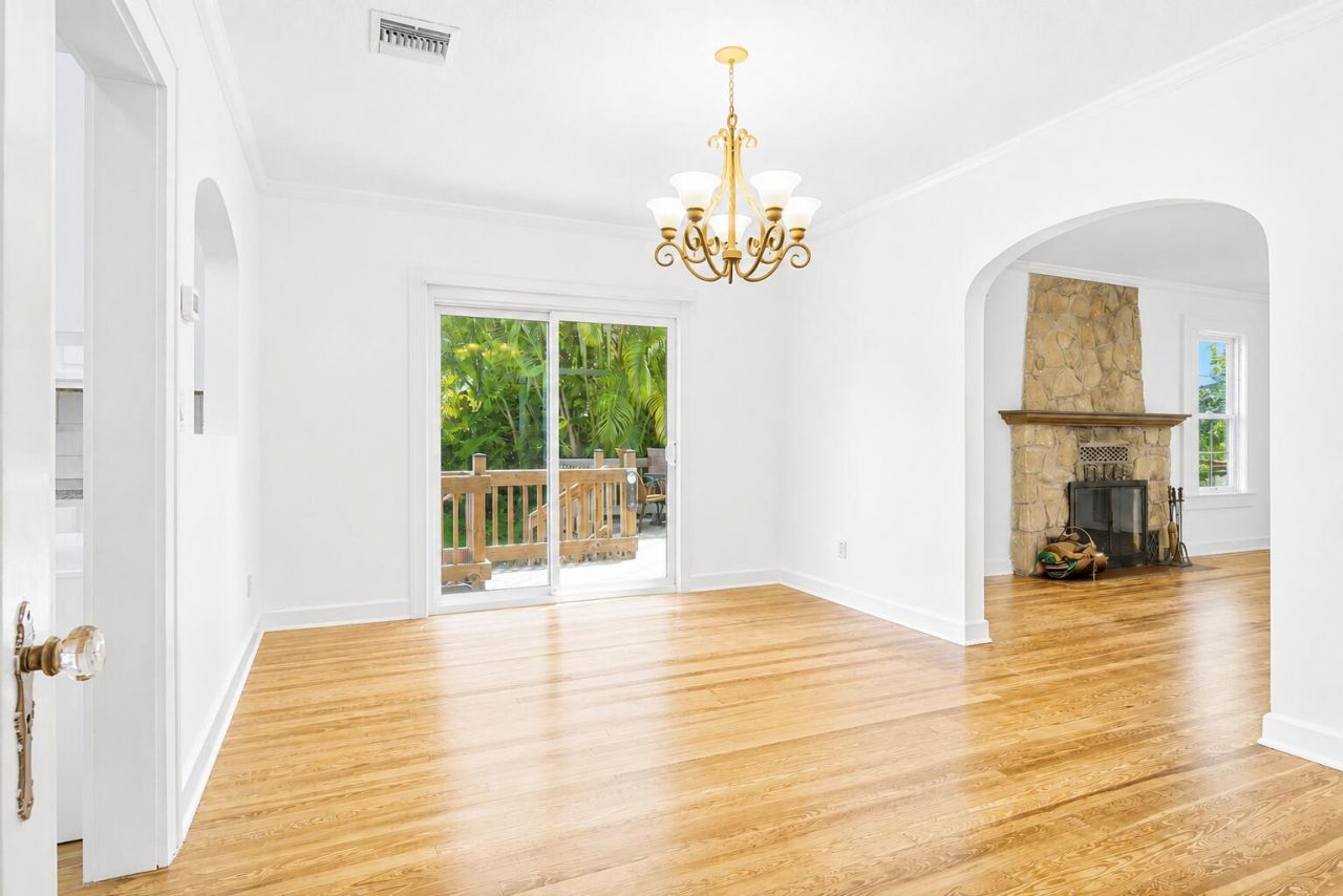 1424 S Palmway, Lake Worth Beach, FL 33460 Photo