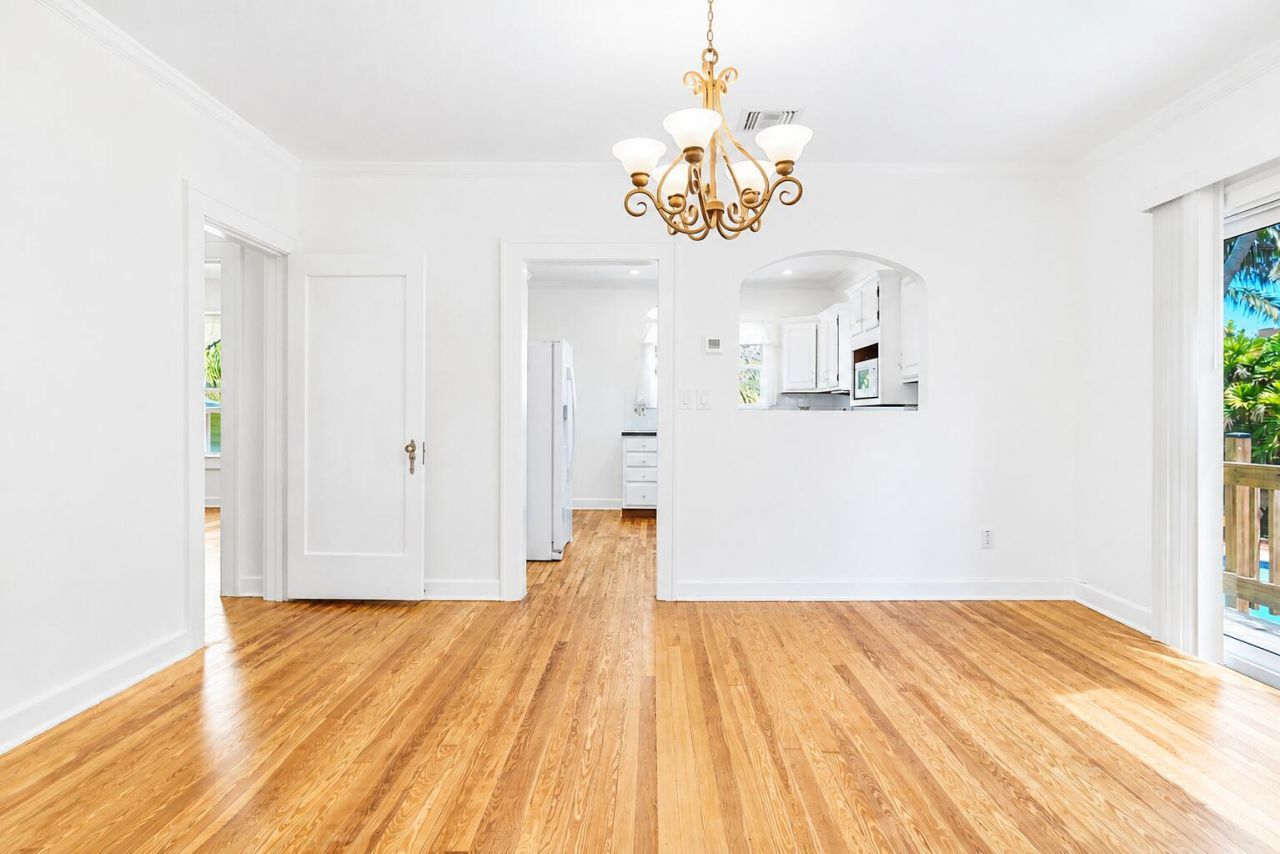 1424 S Palmway, Lake Worth Beach, FL 33460 Photo
