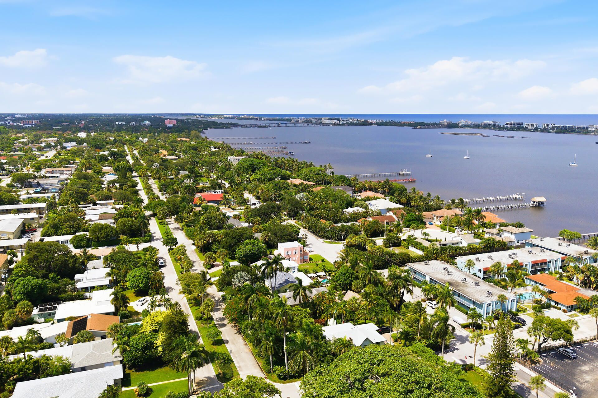 1424 S Palmway, Lake Worth Beach, FL 33460 Photo