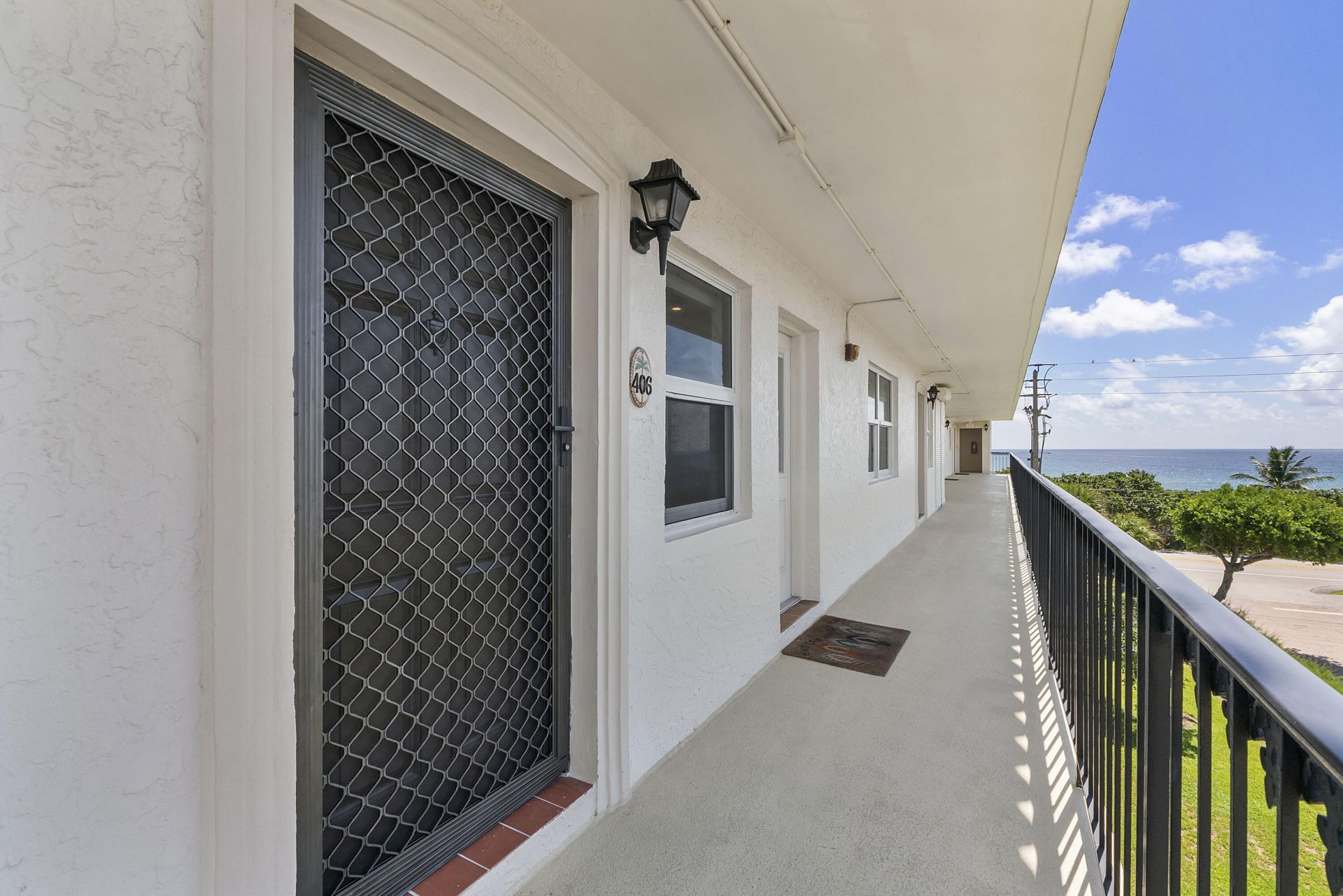2871 N Ocean Boulevard, Unit D406, Boca Raton, FL 33431 Photo