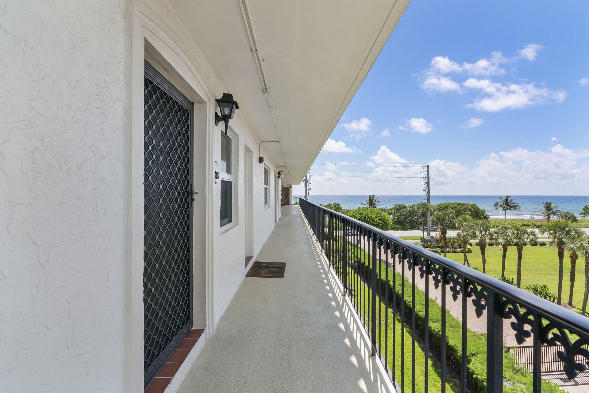2871 N Ocean Boulevard, Unit D406, Boca Raton, FL 33431 Photo