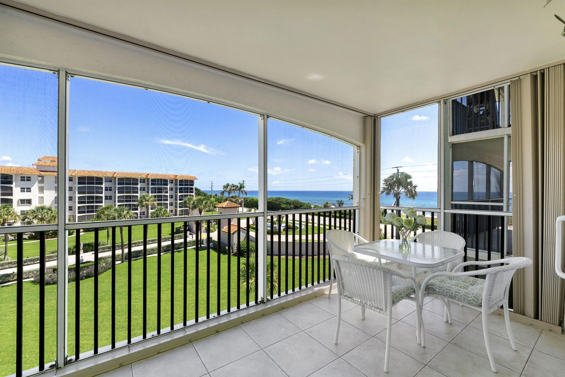 2871 N Ocean Boulevard, Unit D406, Boca Raton, FL 33431 Photo