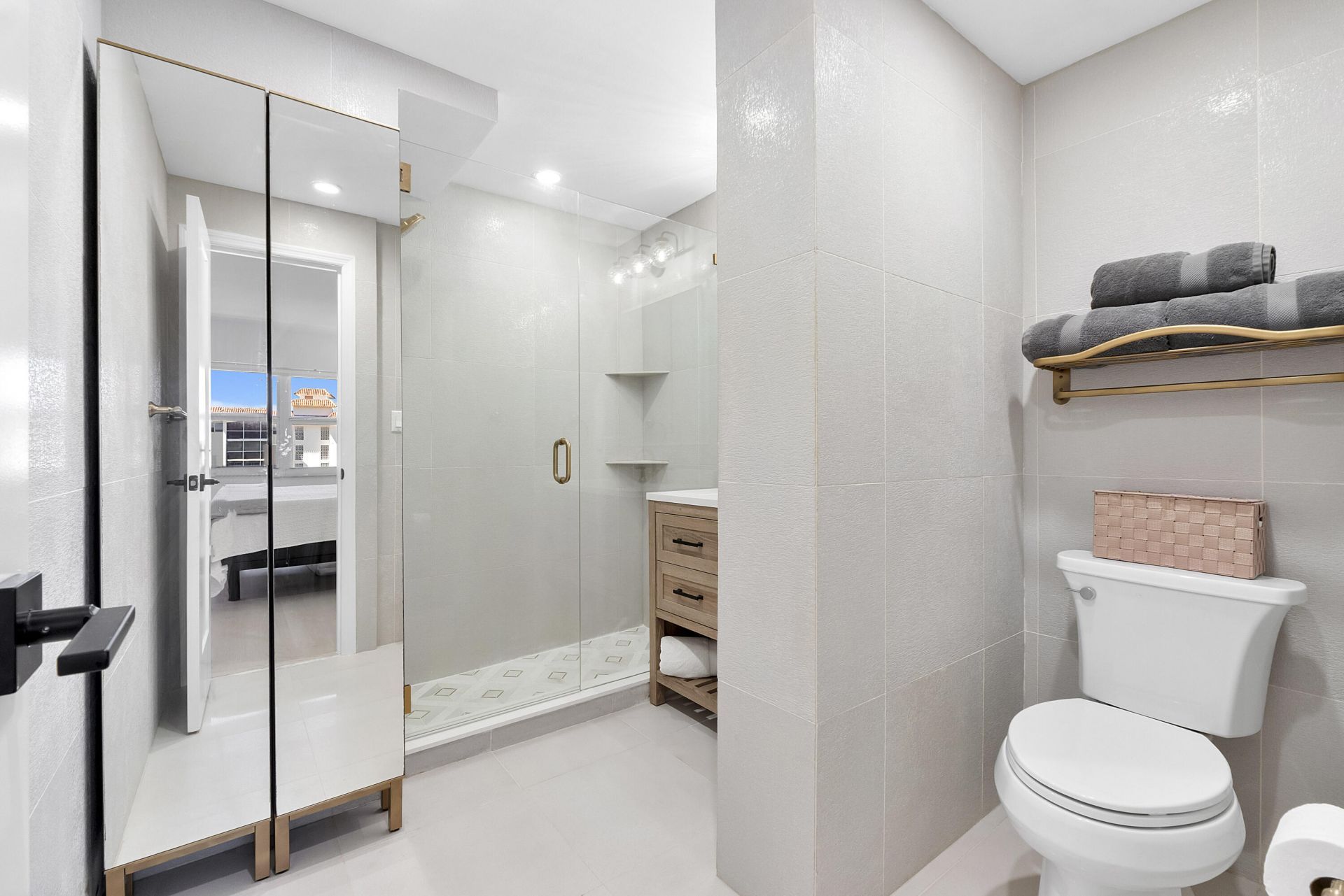 2871 N Ocean Boulevard, Unit D406, Boca Raton, FL 33431 Photo