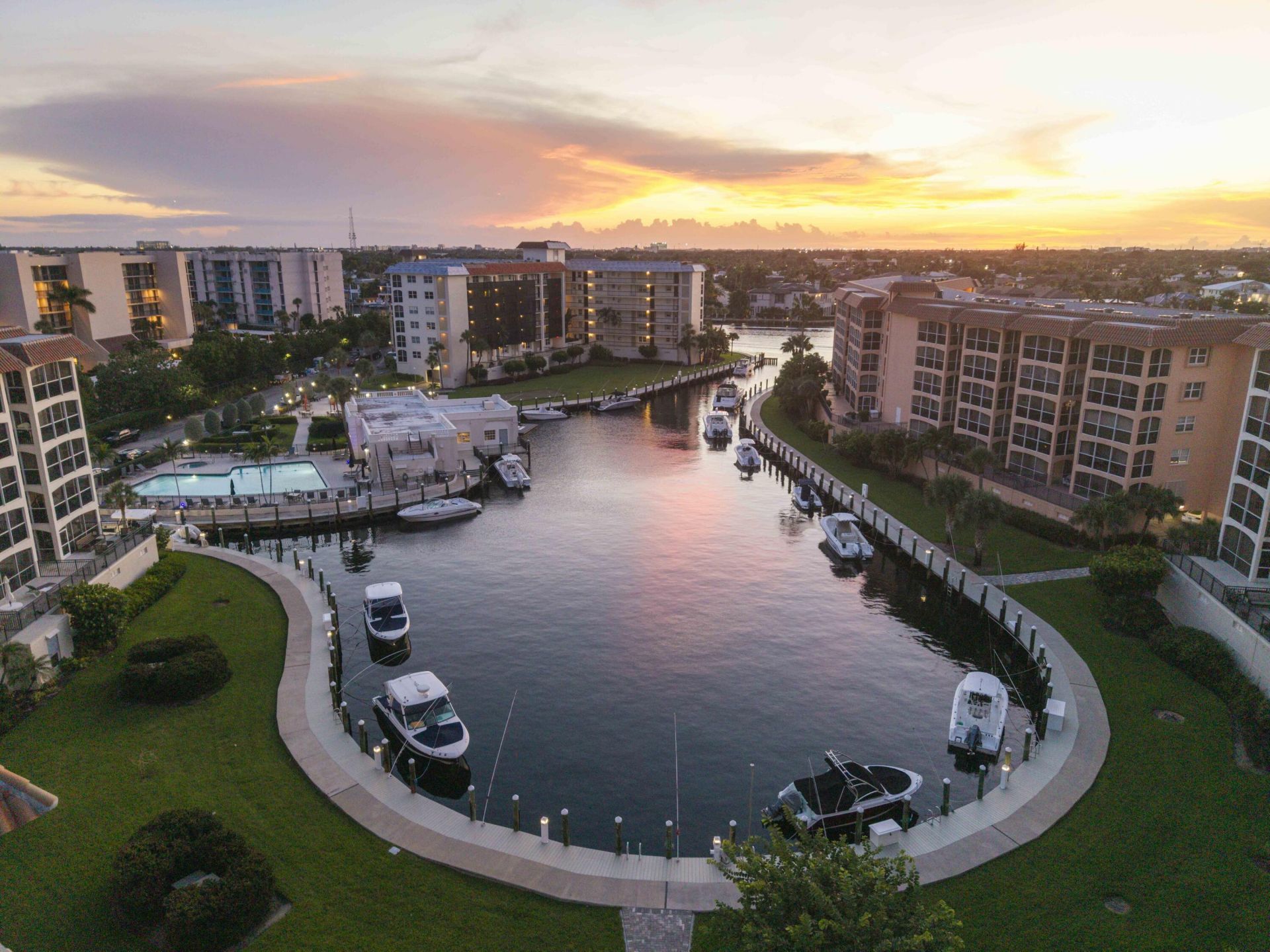 2871 N Ocean Boulevard, Unit D406, Boca Raton, FL 33431 Photo