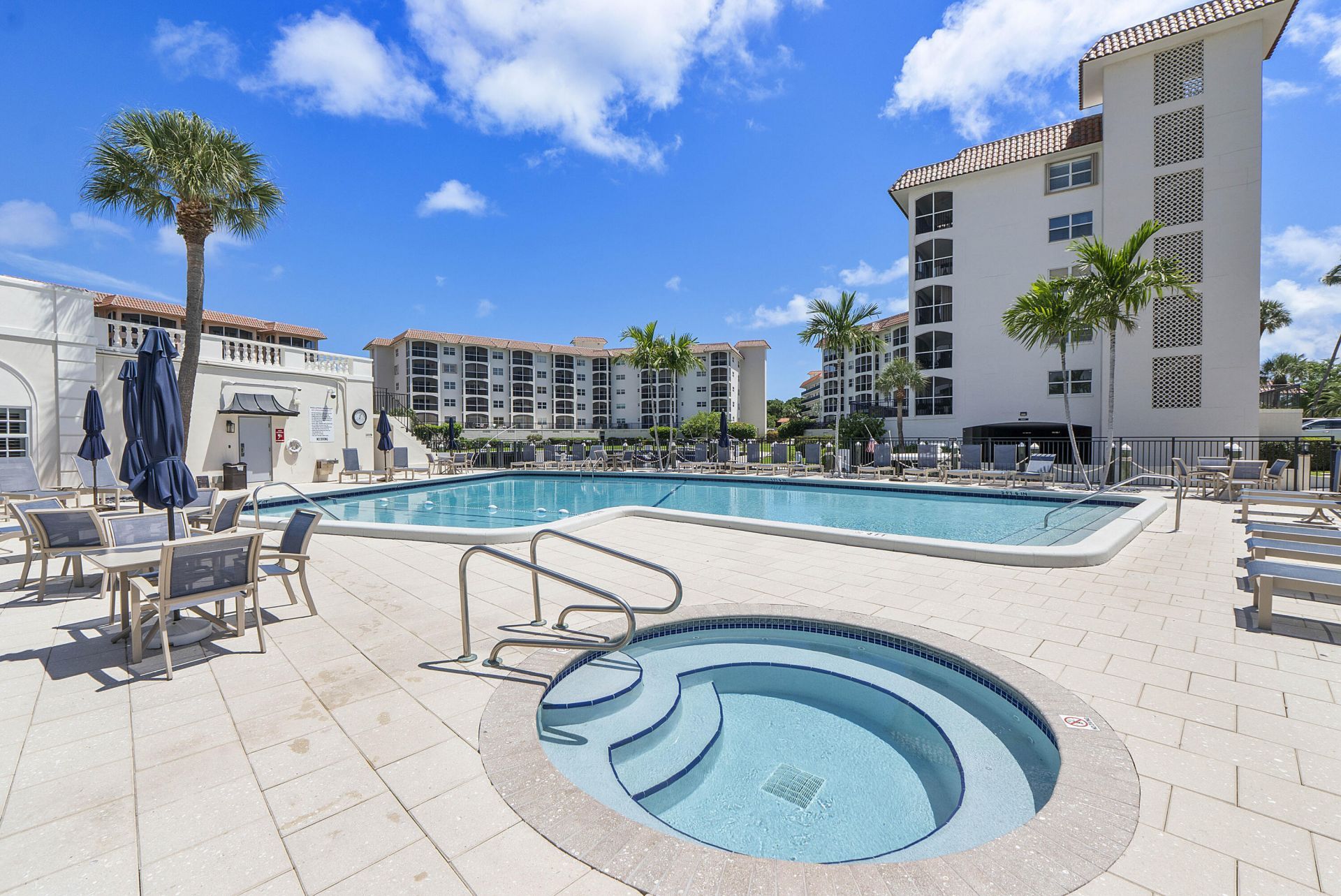 2871 N Ocean Boulevard, Unit D406, Boca Raton, FL 33431 Photo