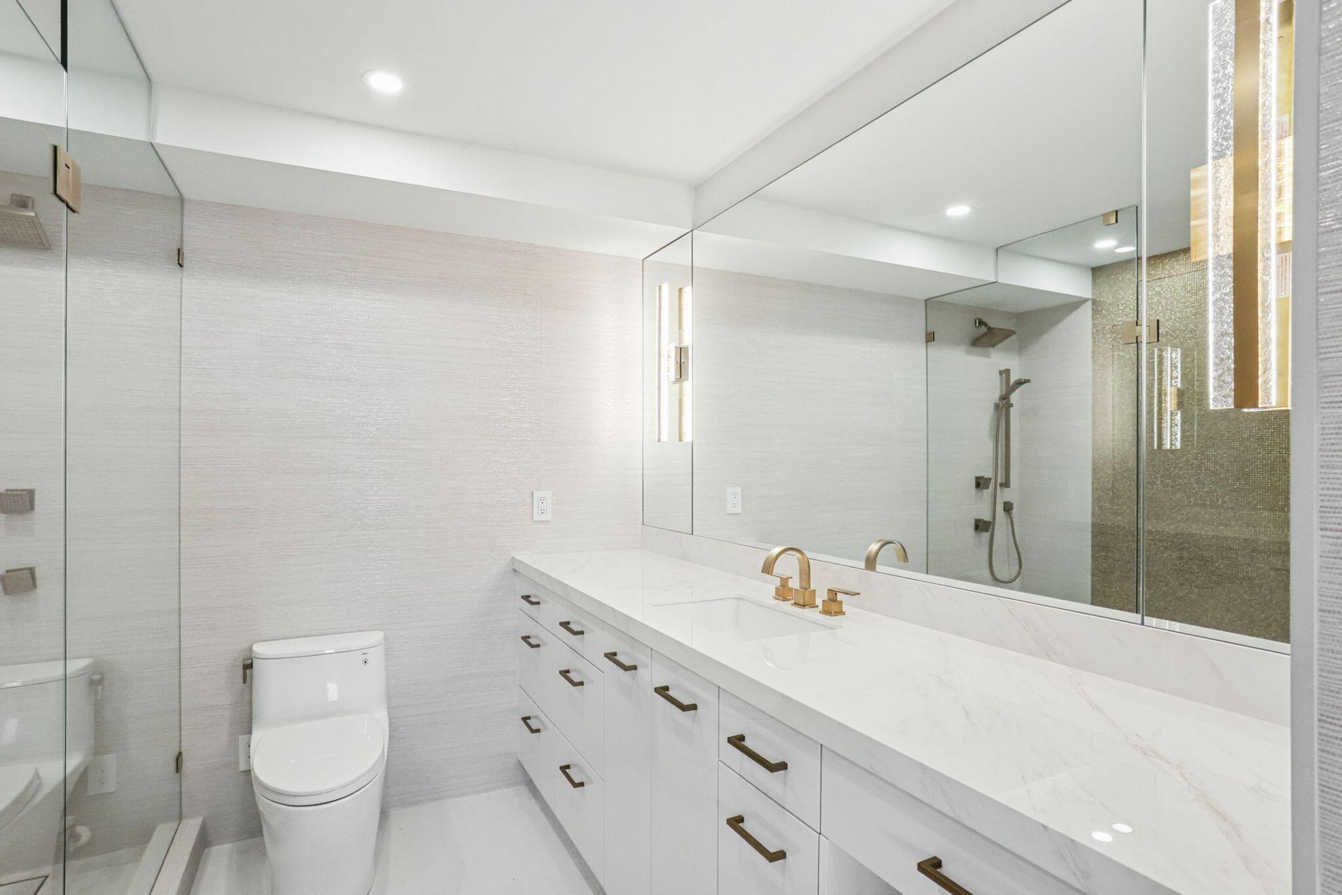 2000 S Ocean Boulevard, Unit 6E, Boca Raton, FL 33432 Photo