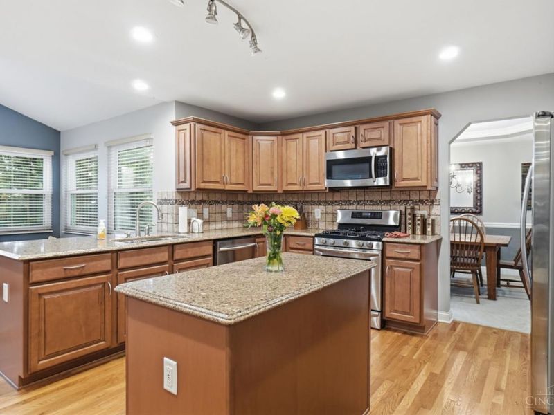 971 Caribou Run Lane, Miami Township, OH 45150 Photo 16