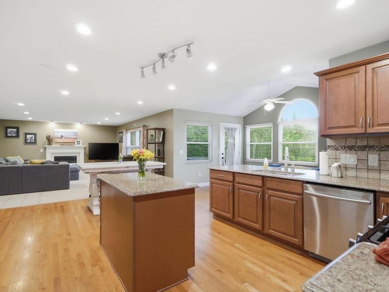 971 Caribou Run Lane, Miami Township, OH 45150 Photo 17