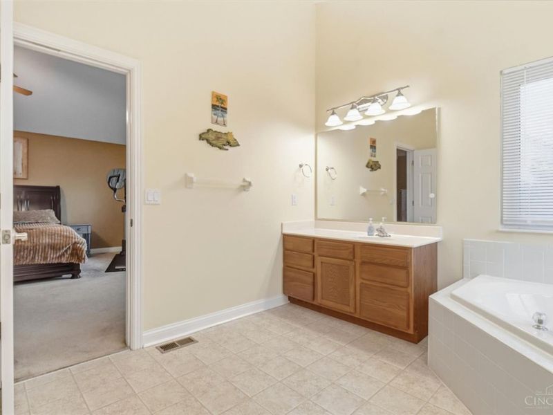 971 Caribou Run Lane, Miami Township, OH 45150 Photo 34