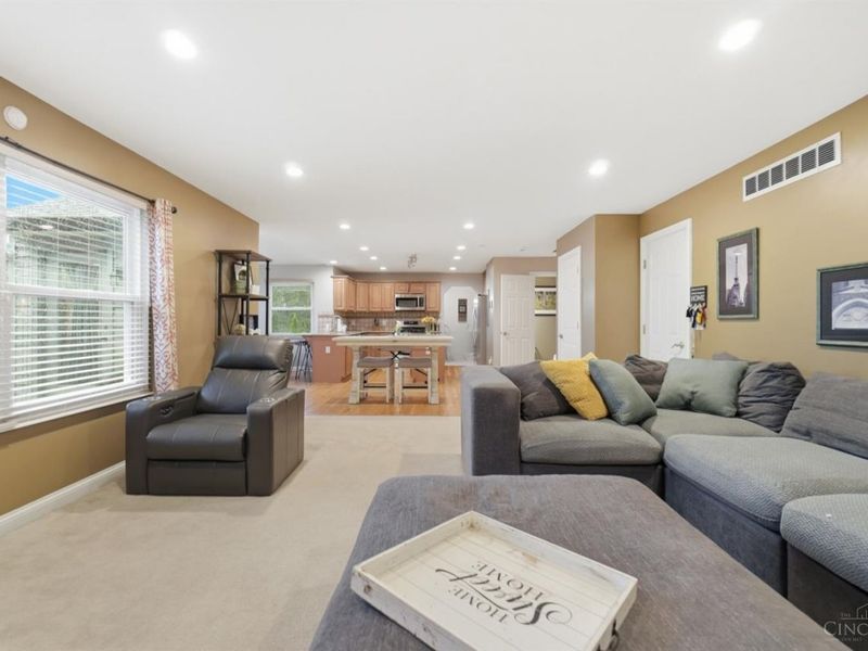 971 Caribou Run Lane, Miami Township, OH 45150 Photo 6