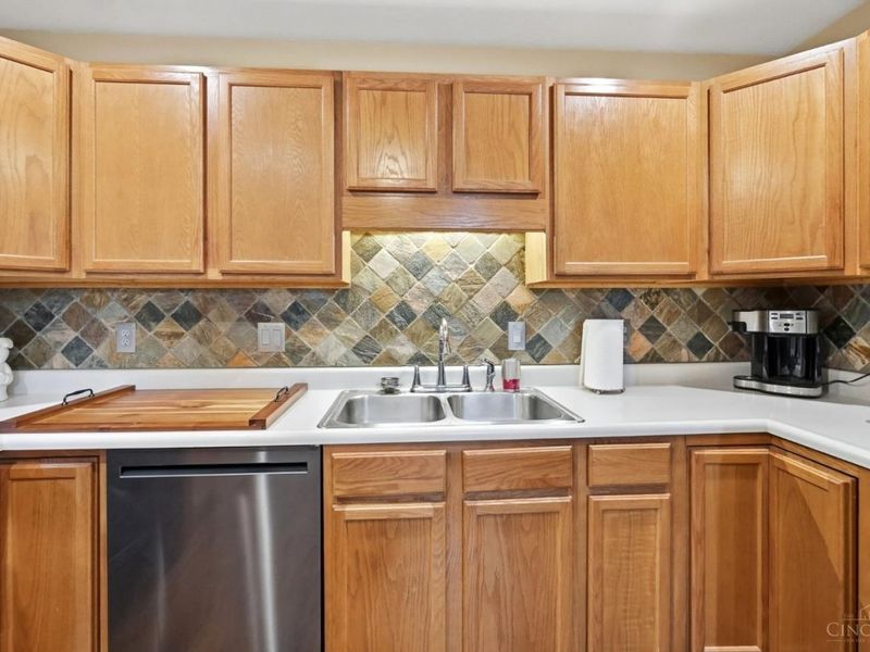 4941 N Arbor Woods Court, Unit 203, Green Township, OH 45248 Photo 22
