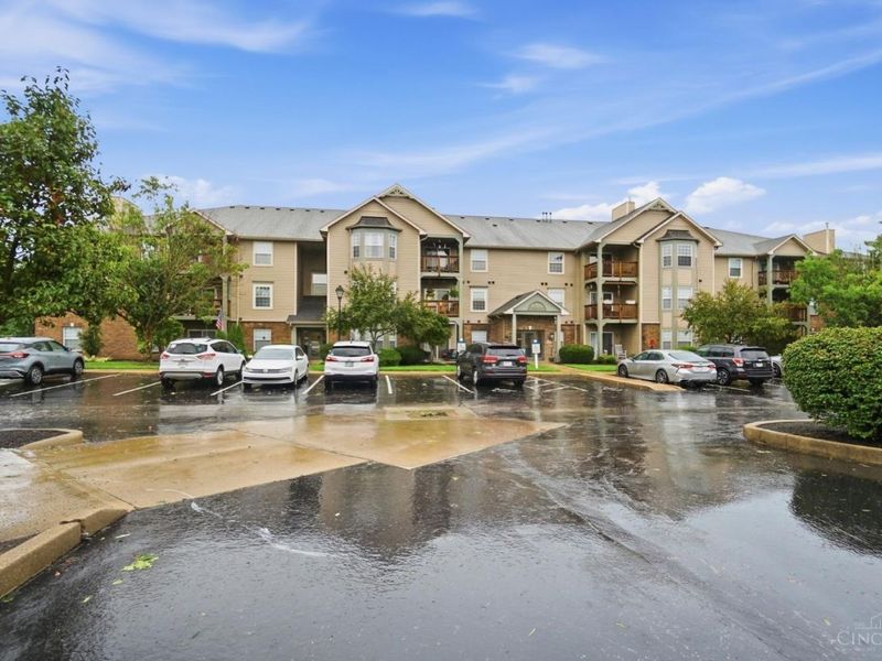 4941 N Arbor Woods Court, Unit 203, Green Township, OH 45248 Photo 3