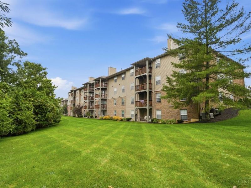 4941 N Arbor Woods Court, Unit 203, Green Township, OH 45248 Photo 42