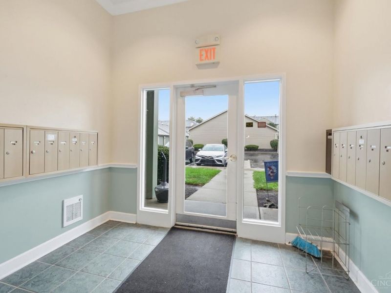 4941 N Arbor Woods Court, Unit 203, Green Township, OH 45248 Photo 6