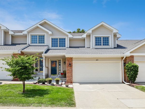 4400 Ep True Parkway, Unit 40, West Des Moines, IA 50265