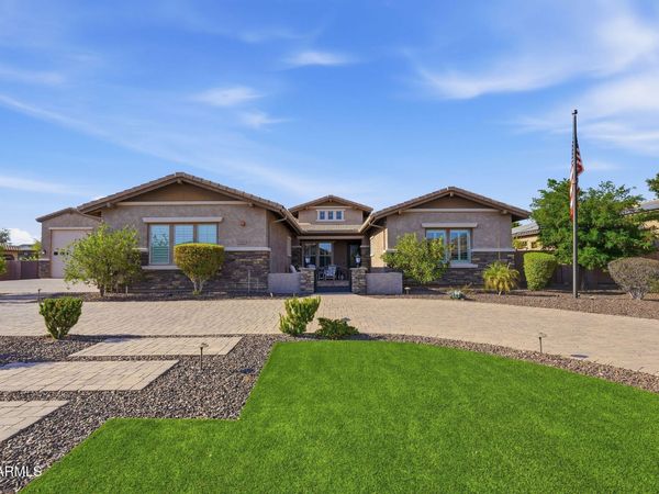 7580 W ARTEMISA Avenue, Peoria, AZ 85383