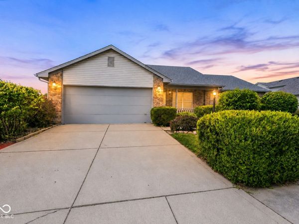 510 E Quail Ridge Drive , Westfield, IN 46074