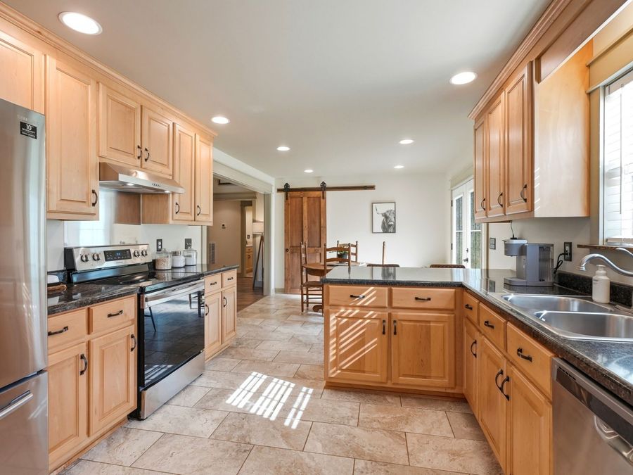 Property Image 16