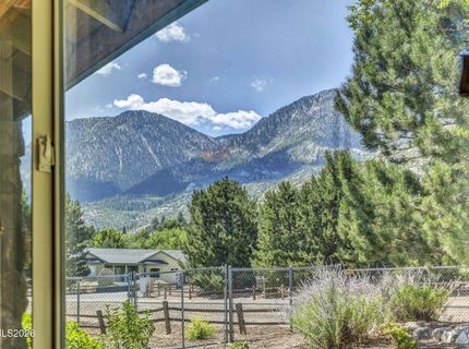 274 Beverly Way, Gardnerville, NV 89460 Photo