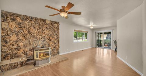 274 Beverly Way, Gardnerville, NV 89460 Photo