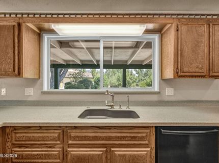 274 Beverly Way, Gardnerville, NV 89460 Photo