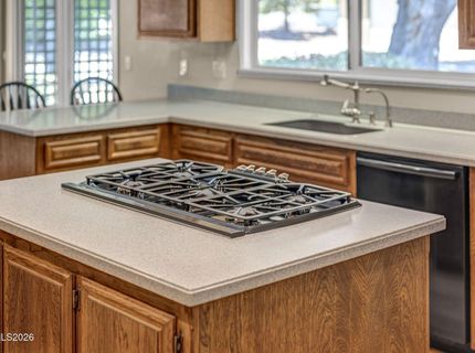 274 Beverly Way, Gardnerville, NV 89460 Photo