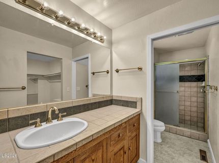 274 Beverly Way, Gardnerville, NV 89460 Photo