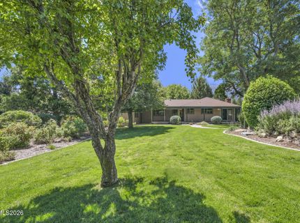 274 Beverly Way, Gardnerville, NV 89460 Photo