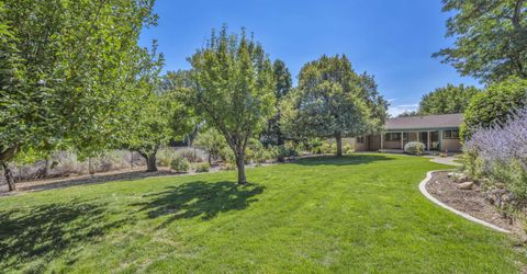274 Beverly Way, Gardnerville, NV 89460 Photo