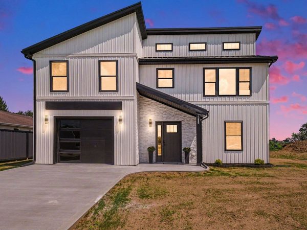 11880 N Robin Hood Road, Cromwell, IN 46732