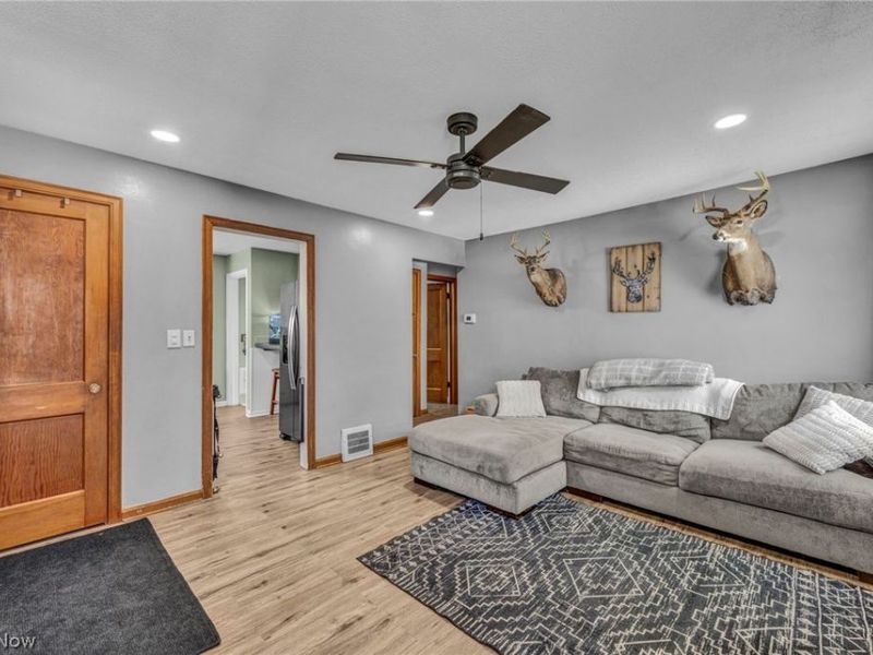 166 Brandtson Avenue, Elyria, OH 44035 Photo 7