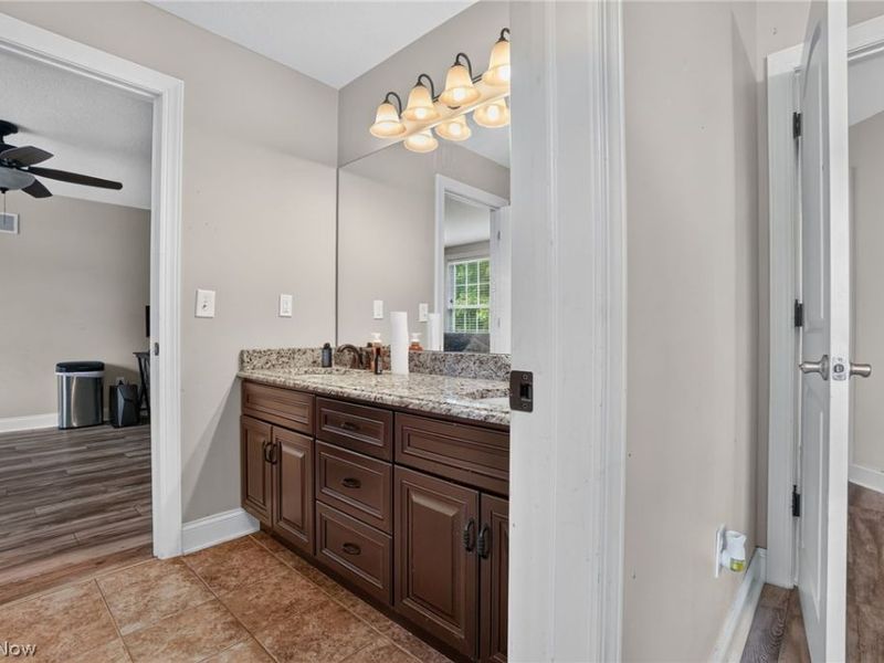 9609 Cliffview Street NW, Clinton, OH 44216 Photo 24