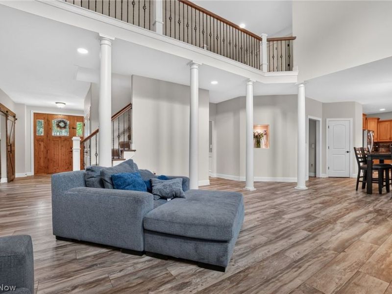 9609 Cliffview Street NW, Clinton, OH 44216 Photo 8